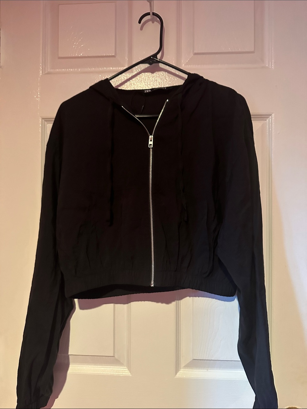 Zara Black Cropped Zip-Up Hoodie